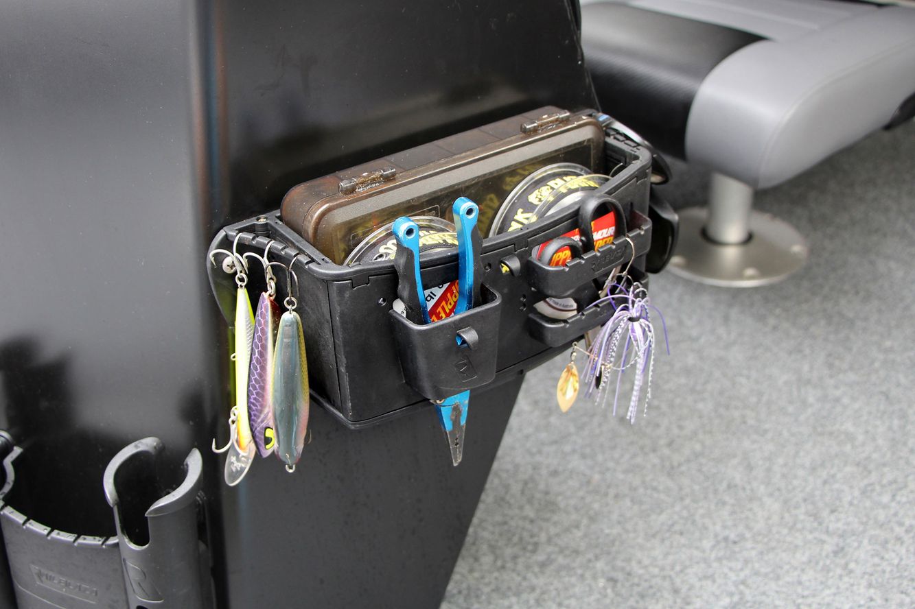 Tackle-Caddy zur Montage an Konsolen und harte vertikale Oberflächen 09-4150-11 Tackle-Caddy zur Montage an Konsolen und harte vertikale Oberflächen 09-4150-11
