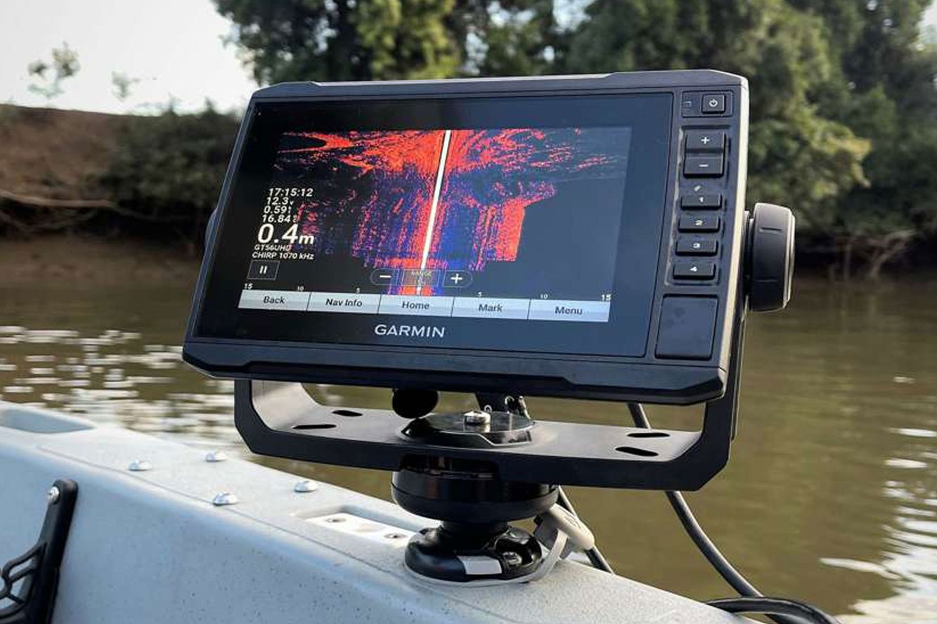 Garmin Fishfinder Mount Low Profile 02-4179-11 Garmin Fishfinder Mount Low Profile 02-4179-11