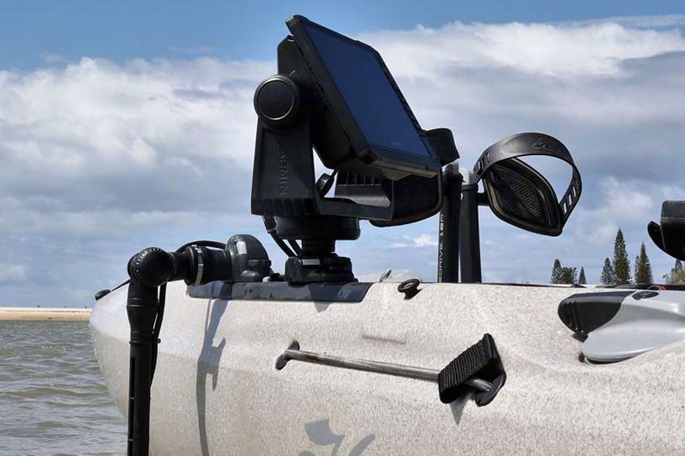 Garmin Fishfinder Mount Low Profile 02-4179-11 Garmin Fishfinder Mount Low Profile 02-4179-11