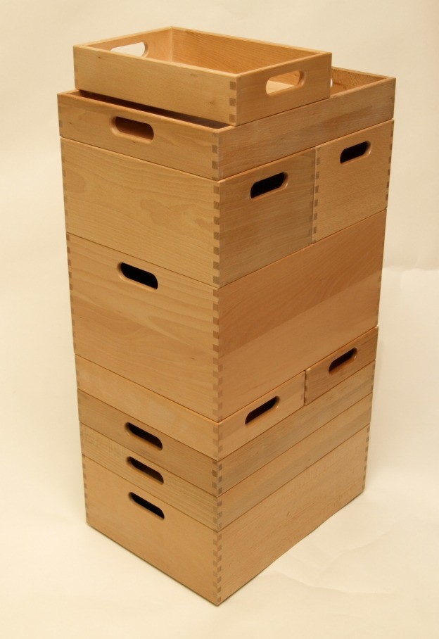 Holzkiste Holzbox aus Buche lackiert 40 x 30 x 7 cm