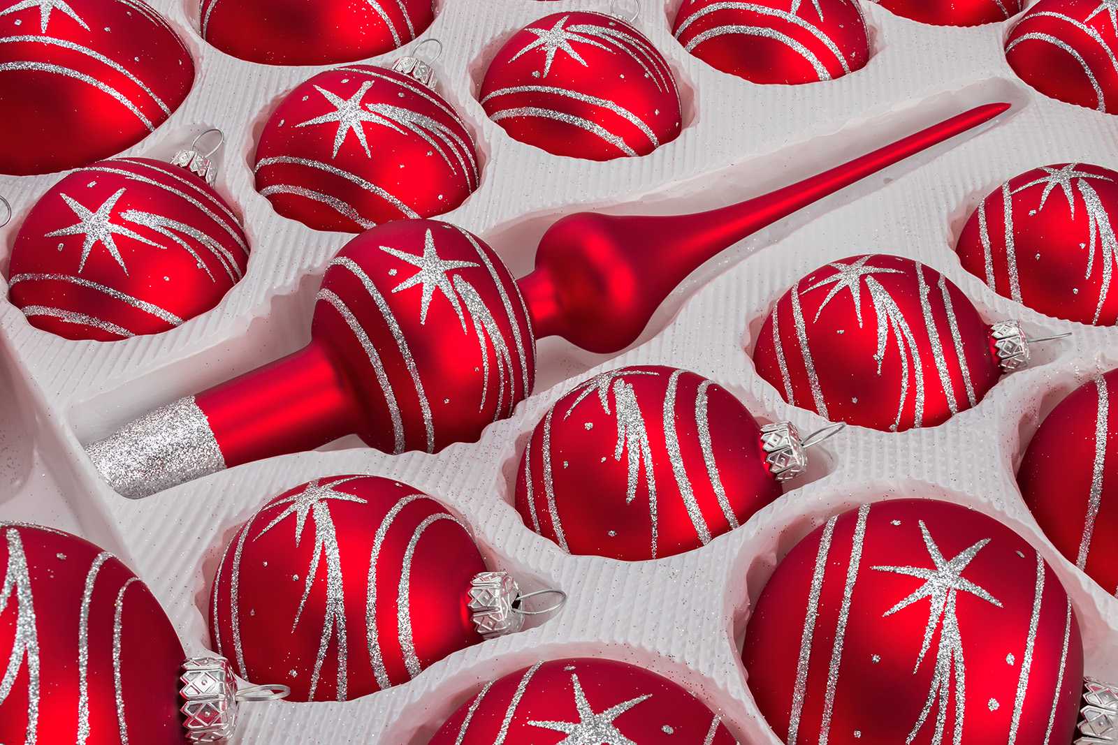 39 tlg. Glas-Weihnachtskugeln Set in Classic Rot Silber Komet